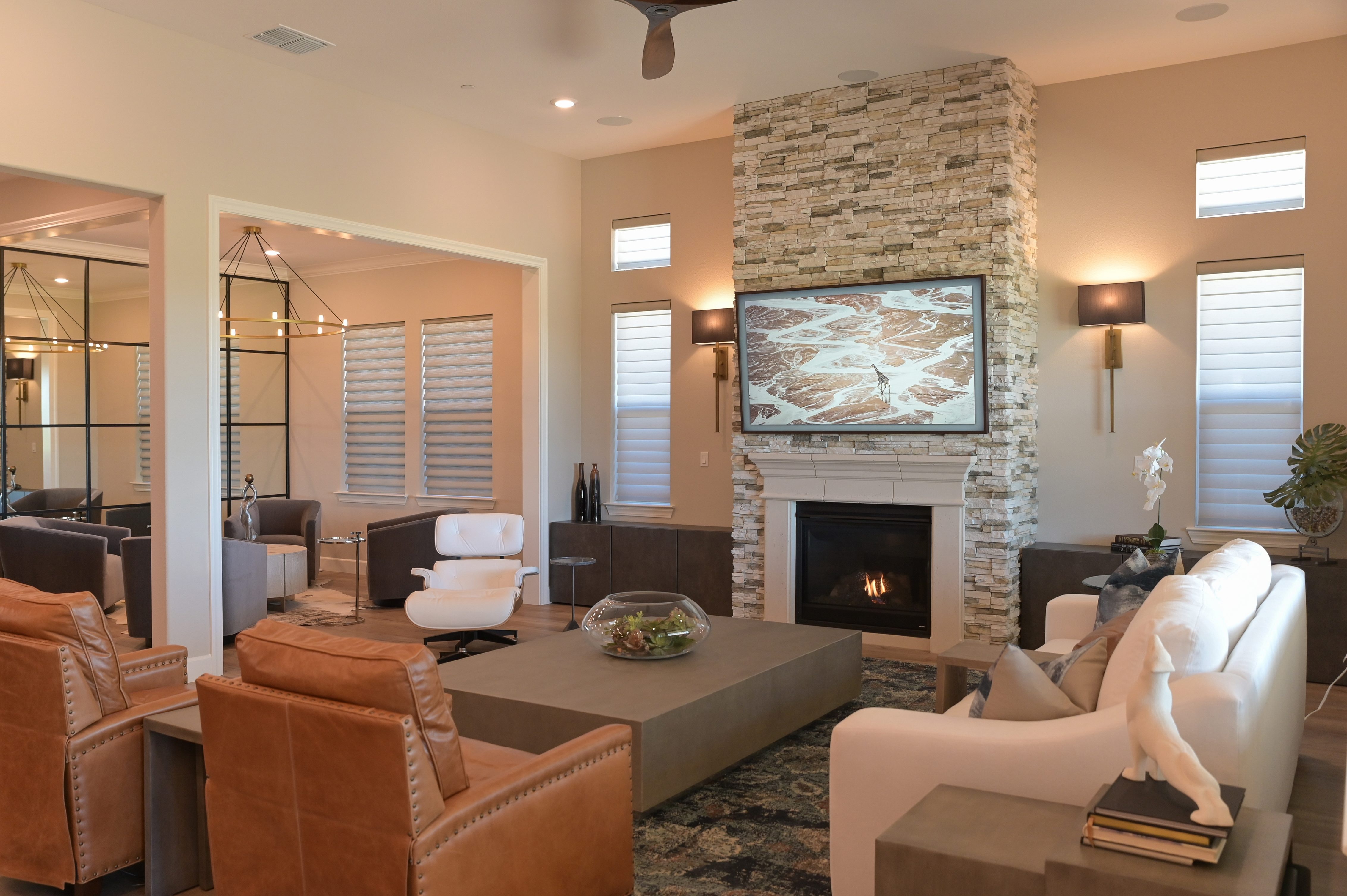 es_koryak ridge_stacked stone_int_fireplace_full marketing rights (1)