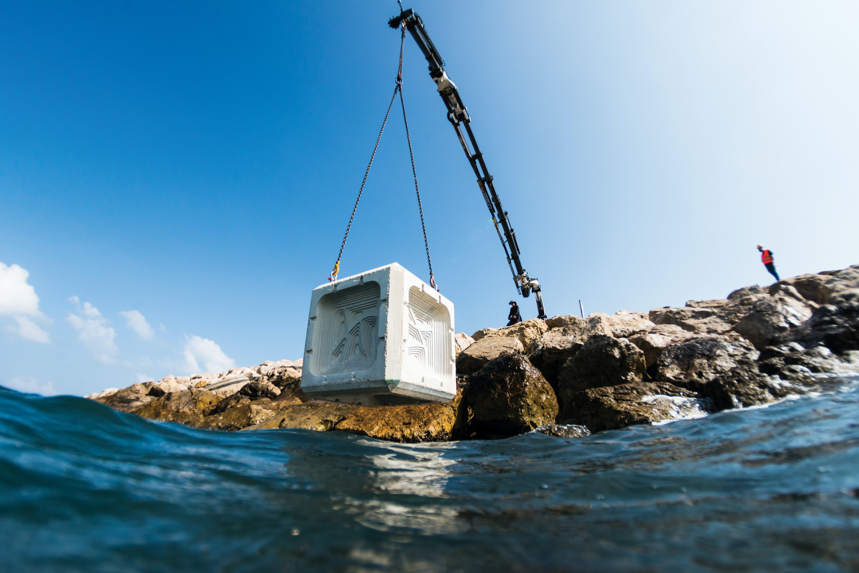 1656023327047 2009apprdjc10e