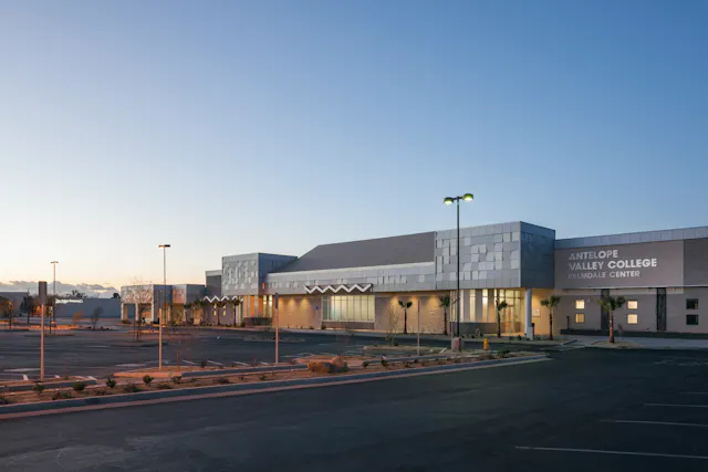 Grocery Store/Office Transformed into a College Campus | Architectural ...