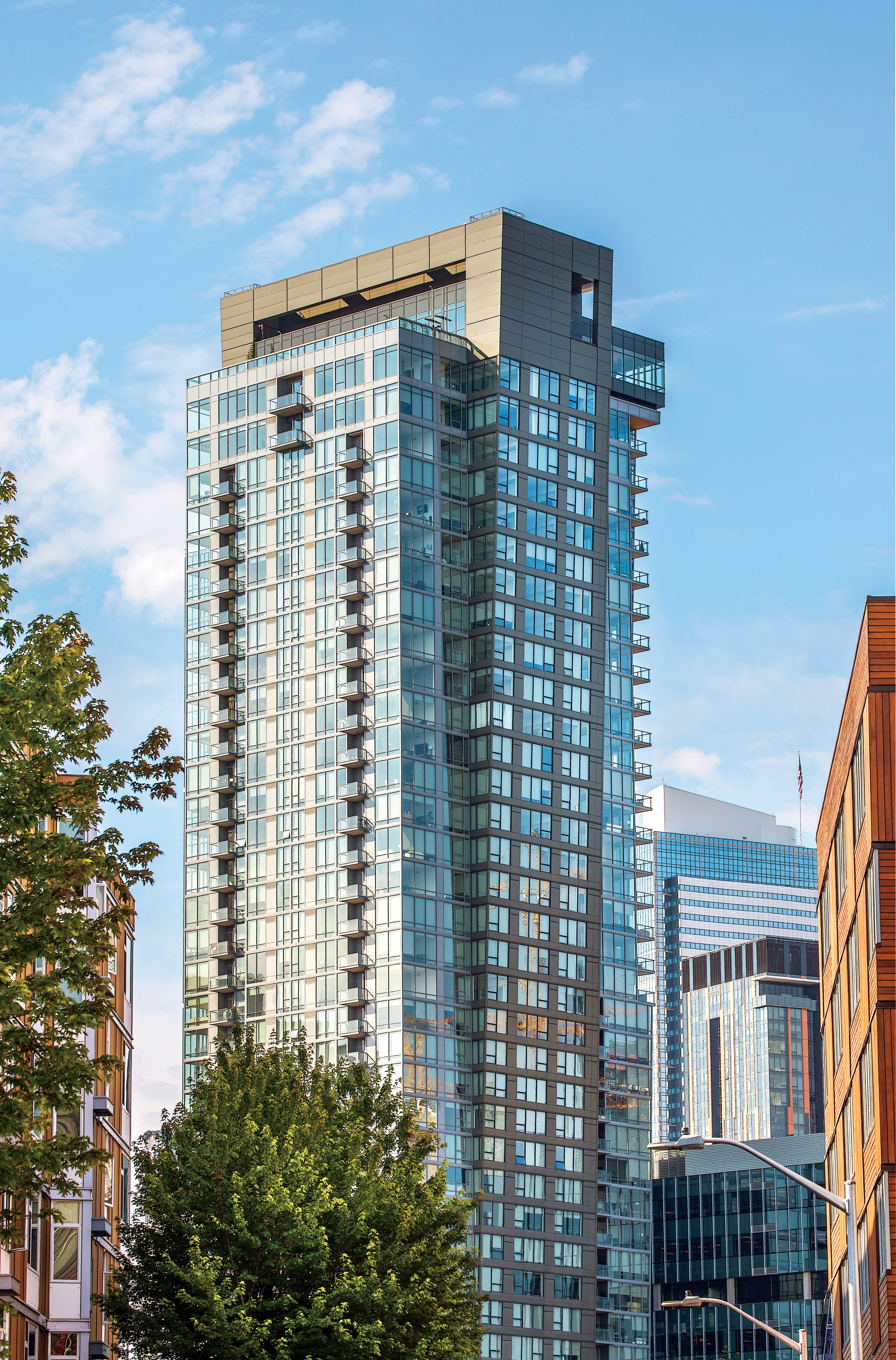 1656089294783 1906apprfbb02