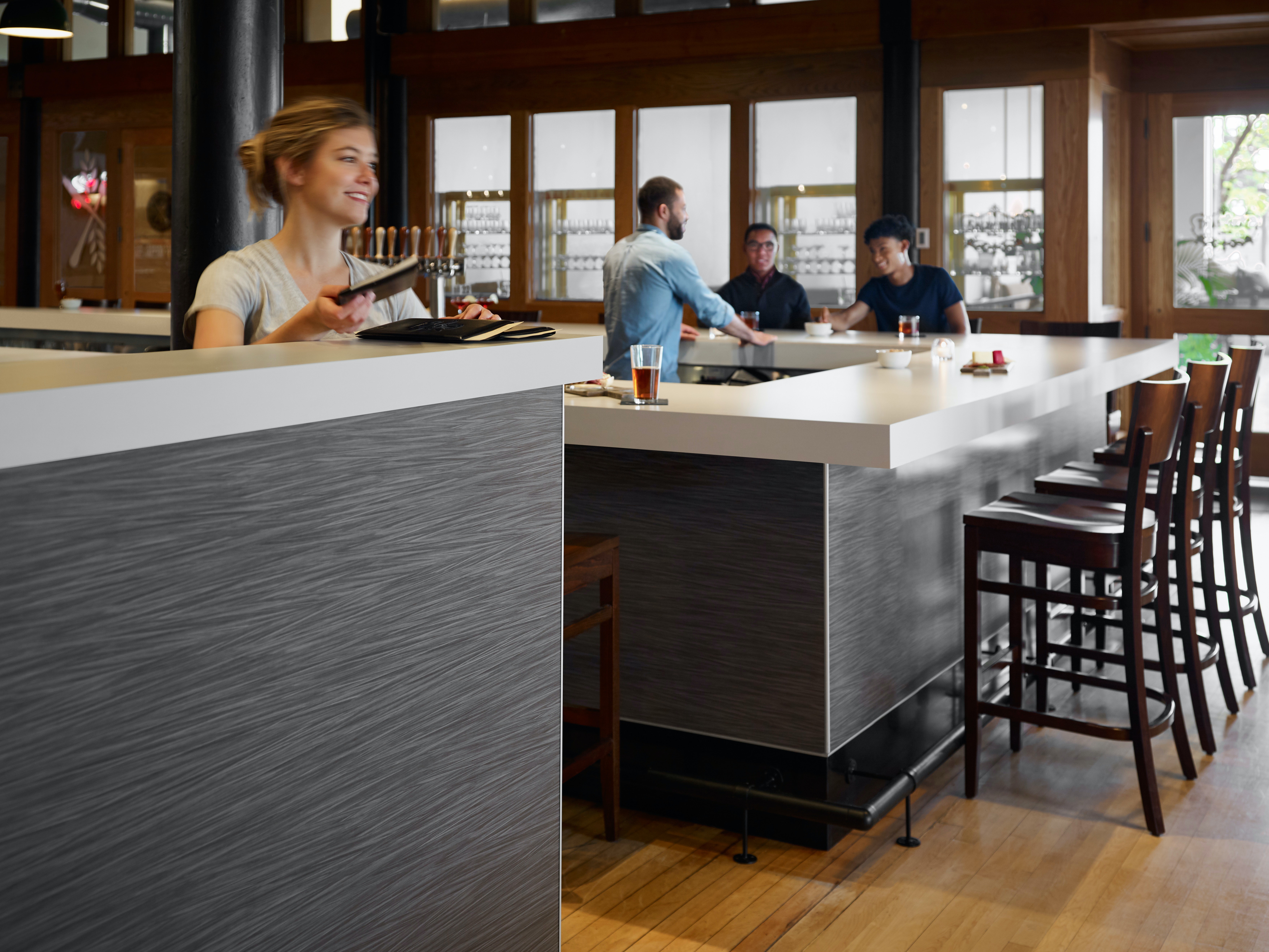 1656090013146 1903apnewmm05e