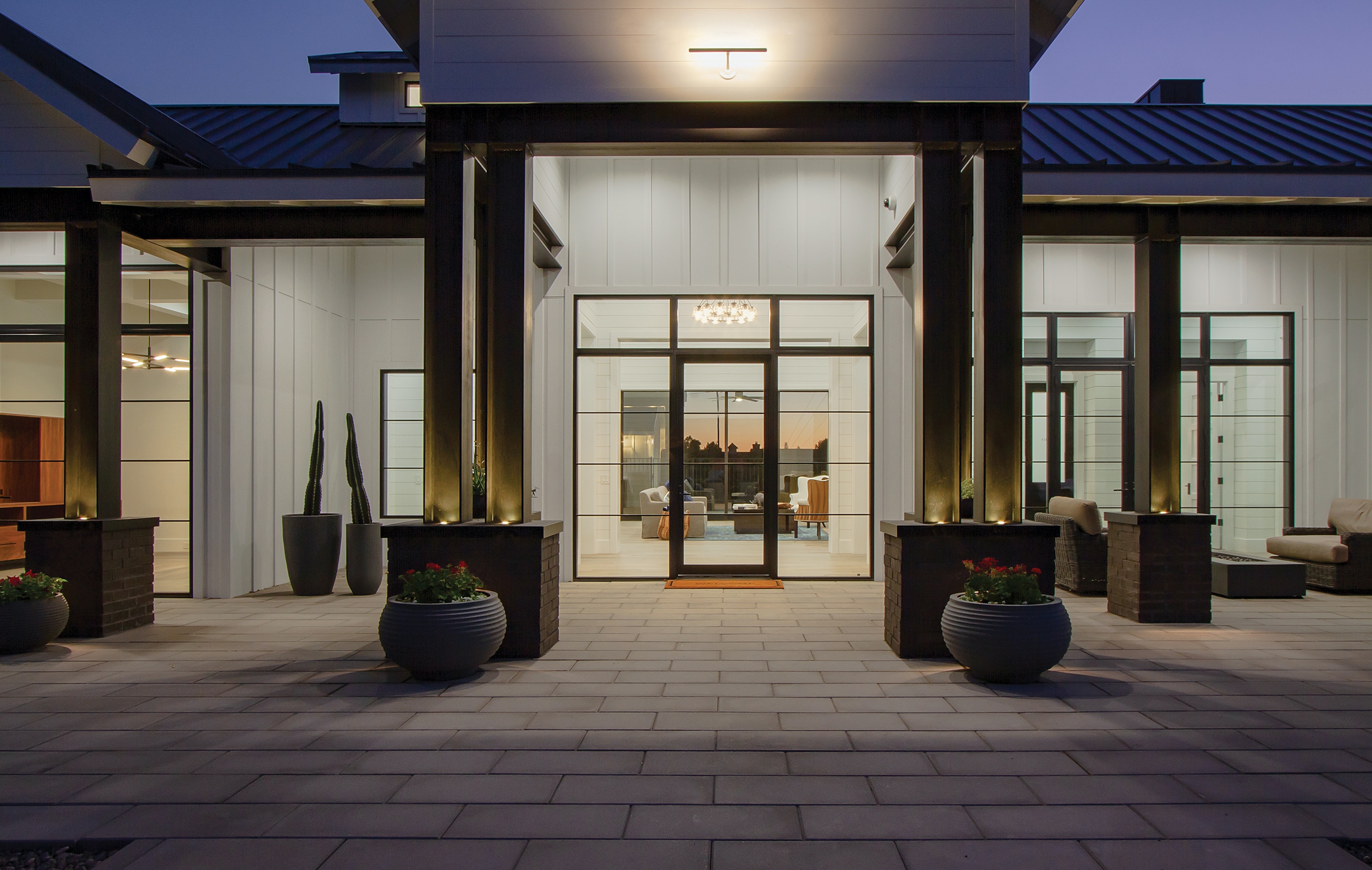 1656090030467 1904apnewbb01