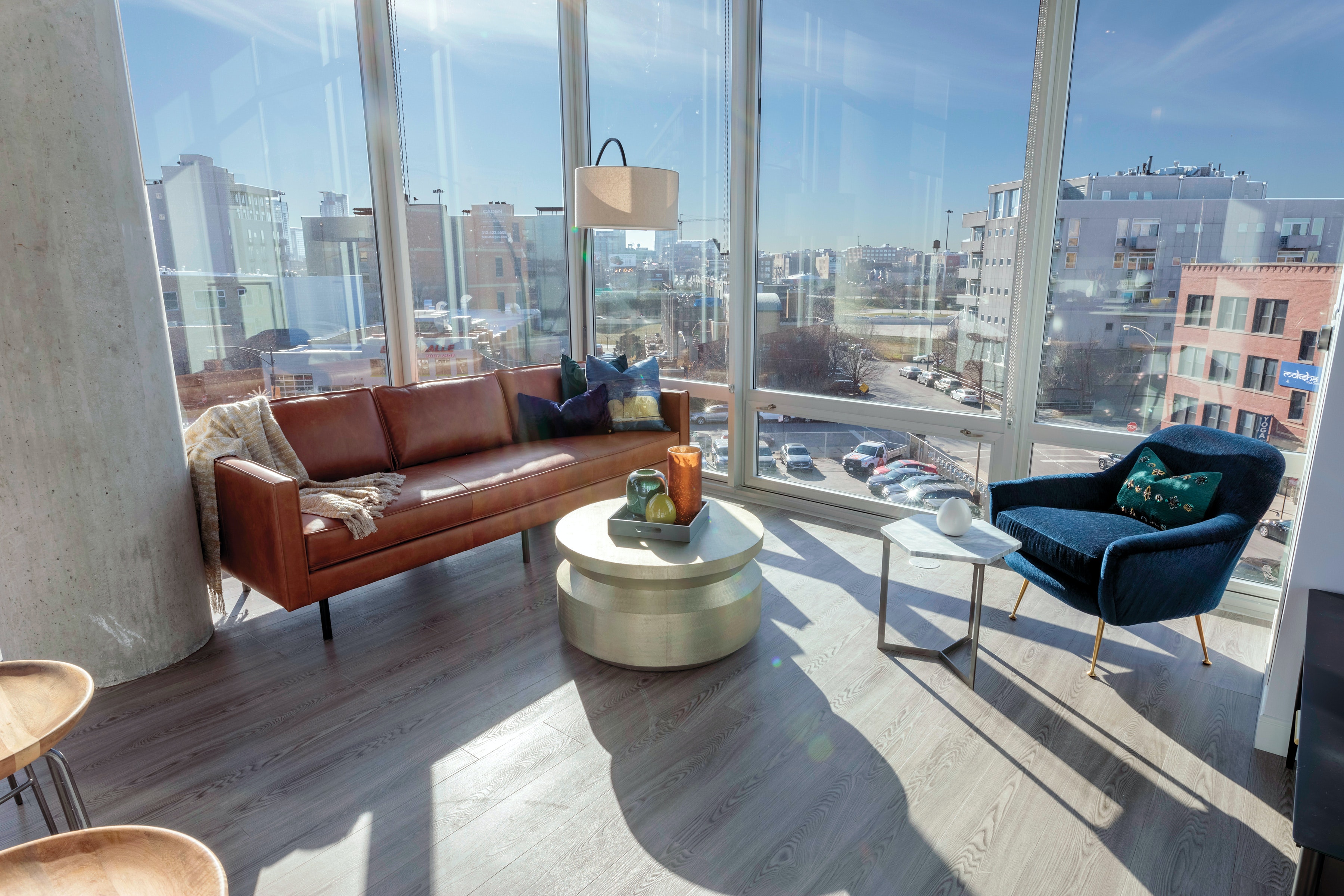 1803APSPS01-Spoke Apartments_Lavencia_HamptonGreige_04