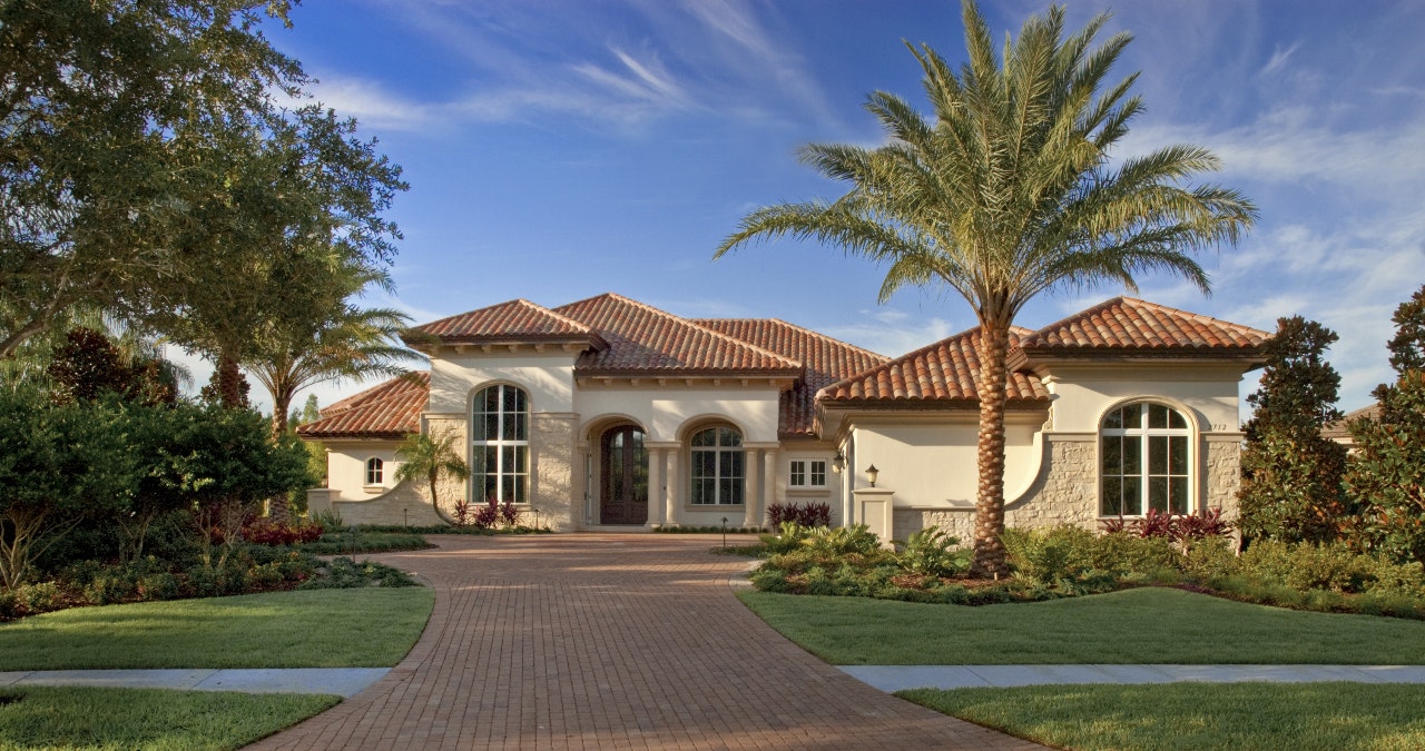 1656091237191 1801aptrlgw Roof03a