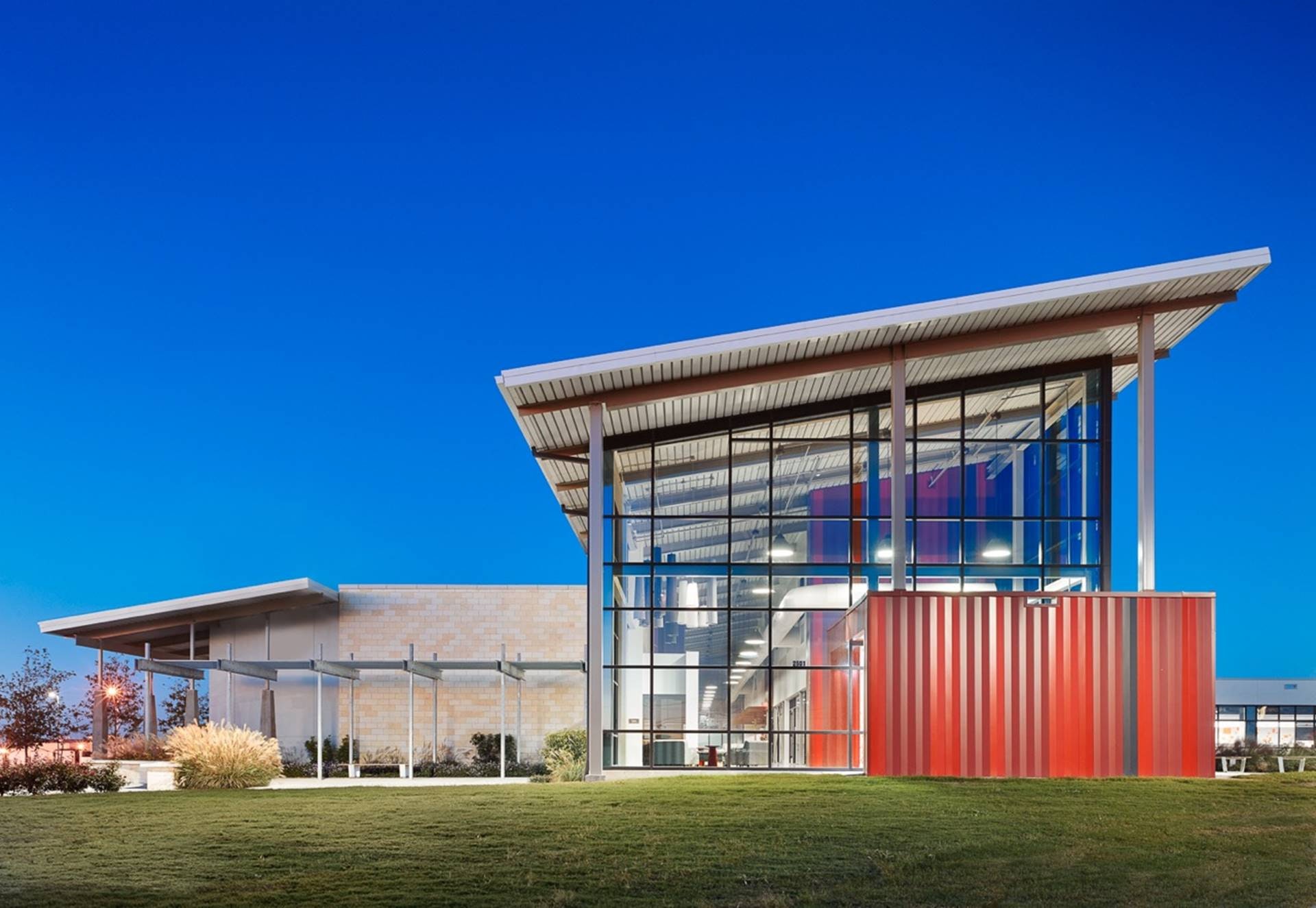 Wilsonart HQ exterior shot 3