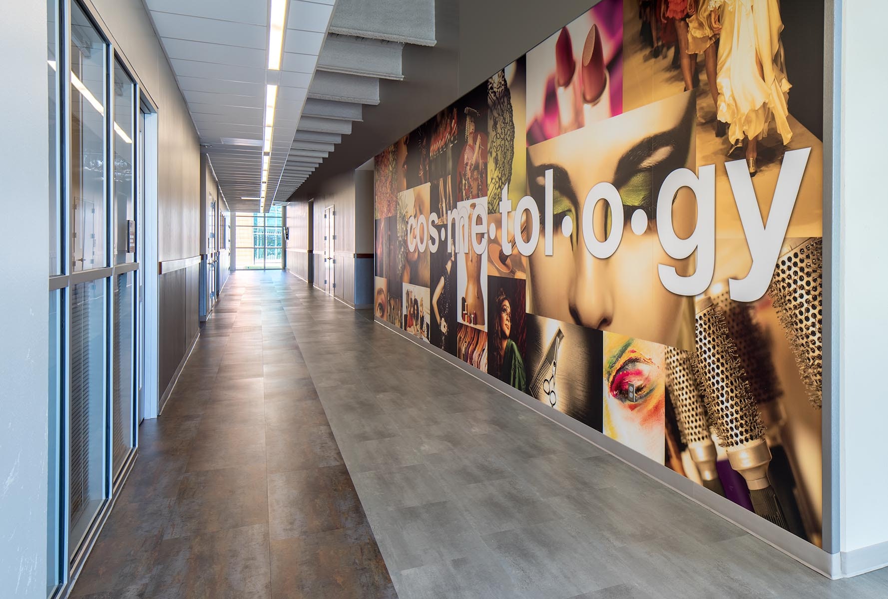 1601APSPSJC01-Cosmetology1