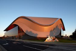 Kingspan’s KingZip Linea Architectural Roofing System was one of the few products capable of achieving FJMT’s complex, double curved design. Kingspan’s KingZip Linea Architectural Roofing System was one of the few products capable of achieving FJMT’s complex, double curved design.