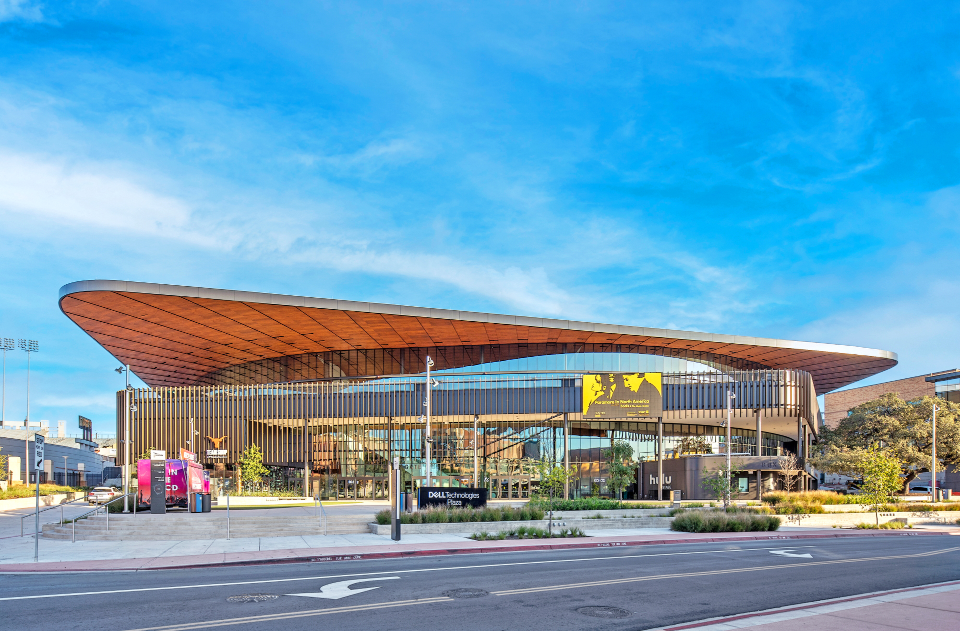 Vitro Moody Center Tom Kessler Mc 01 (1)