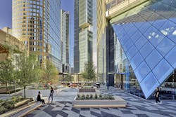 HOK incorporated incredible texture and pattern into the design of the JP Morgan Chase plaza. HOK incorporated incredible texture and pattern into the design of the JP Morgan Chase plaza.