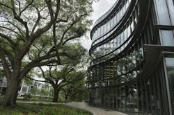 YUW 750 XT Unitized Wall System with Superior Thermal Performance YUW 750 XT Unitized Wall System with Superior Thermal Performance