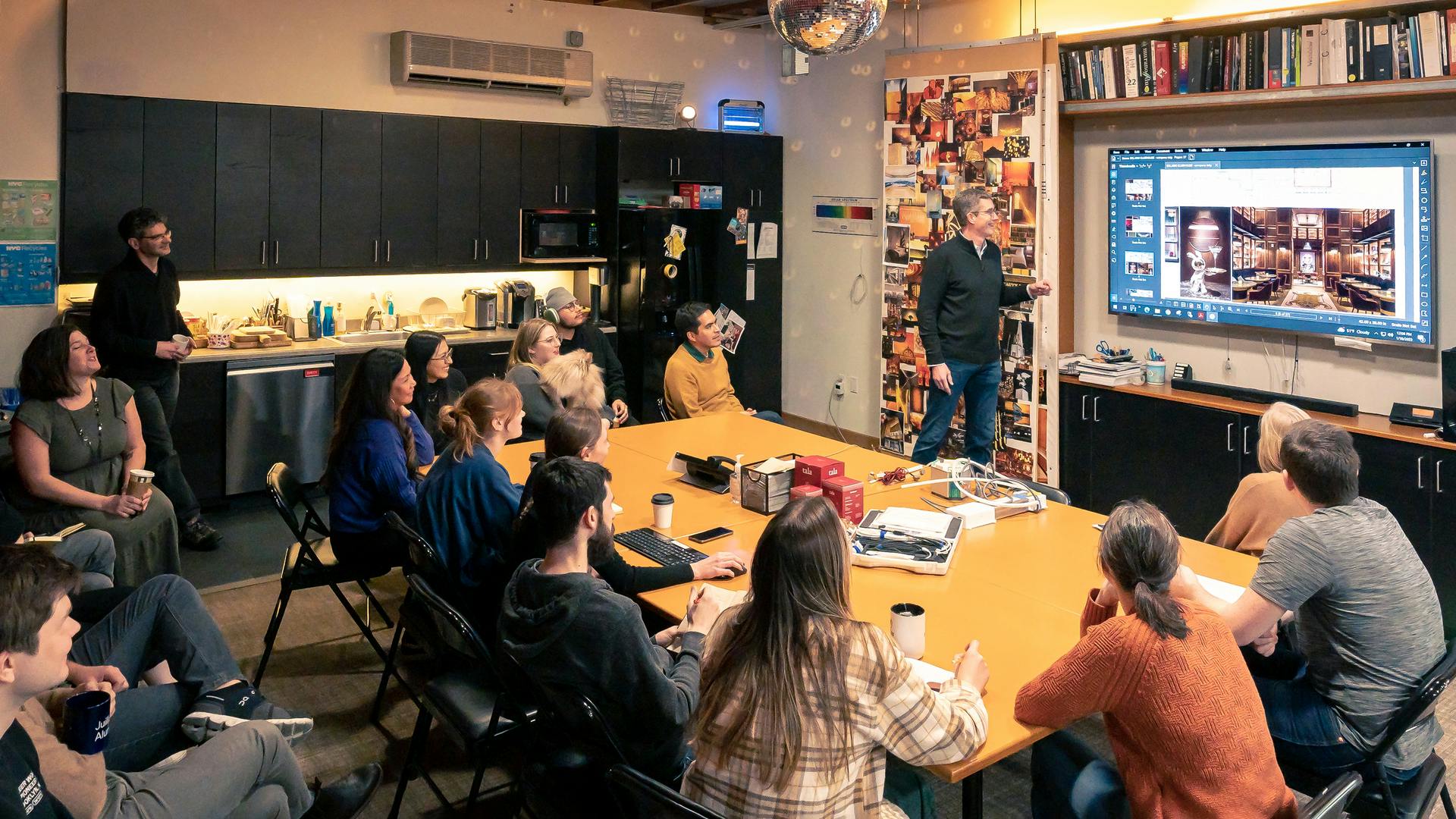 Company meeting, Focus Lighting