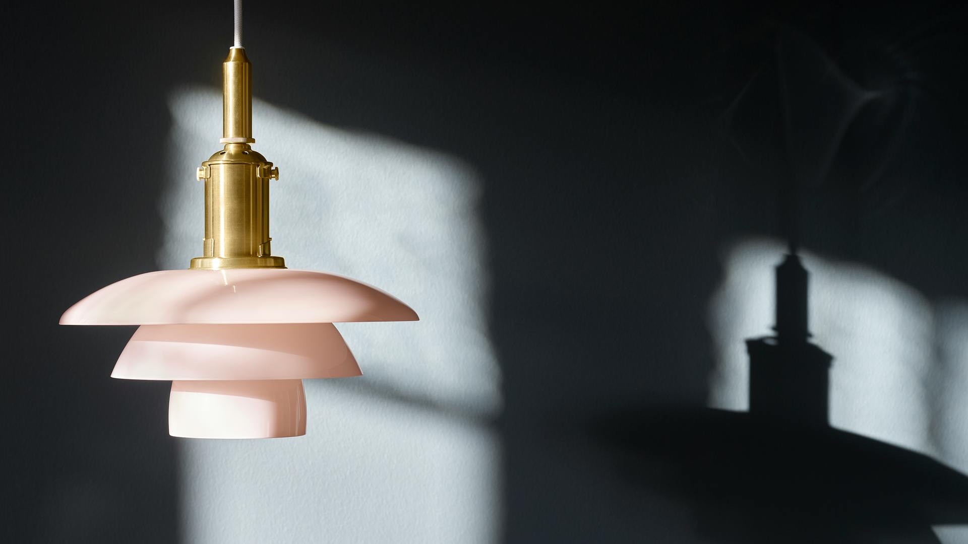 PH 3/3 Pale Rose pendant, Louis Poulsen