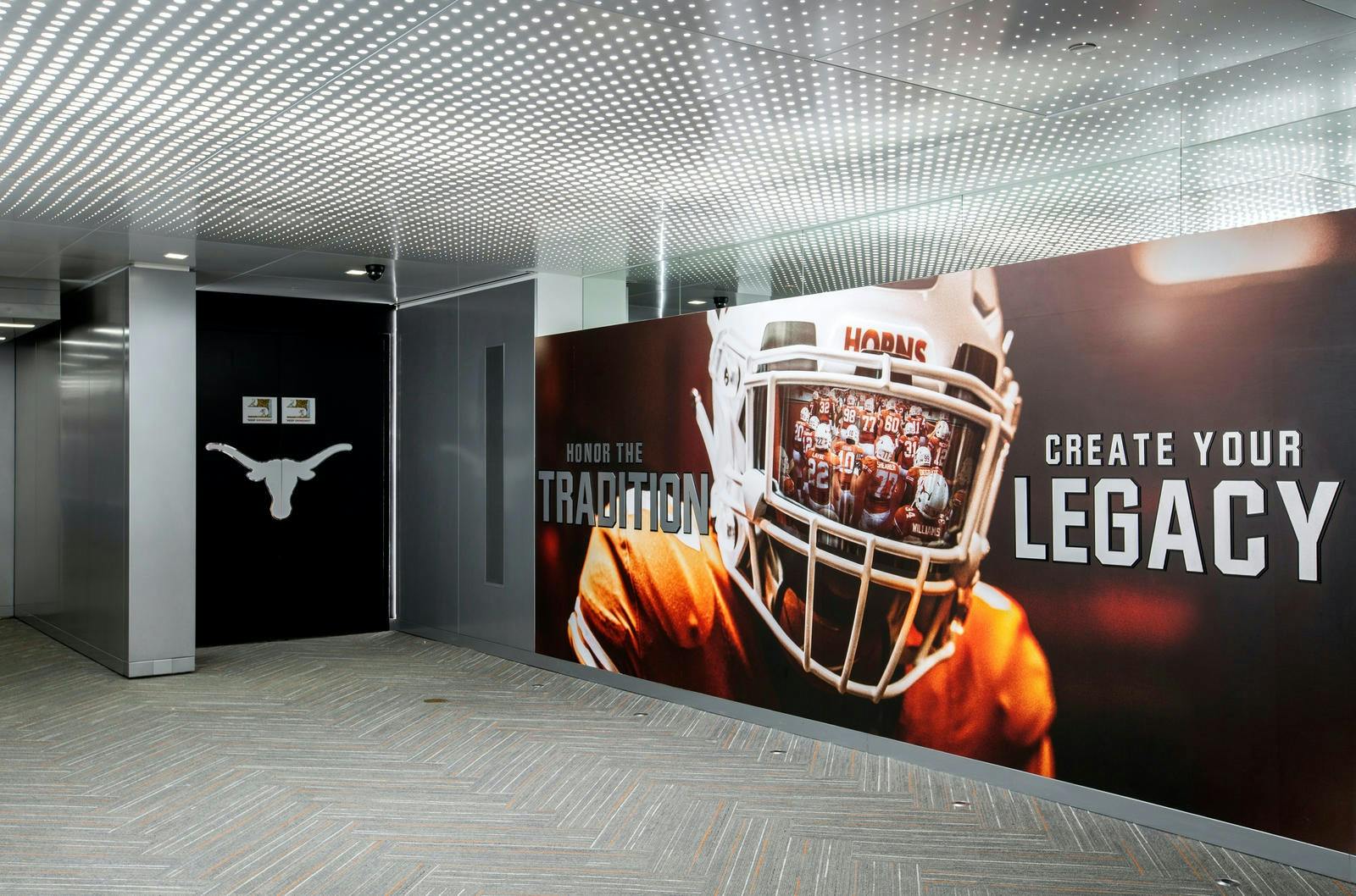 6683015f064d02d9ccc1ab49 2005apsssl02utlockerroom Gamedaycorridorgraphics2 1