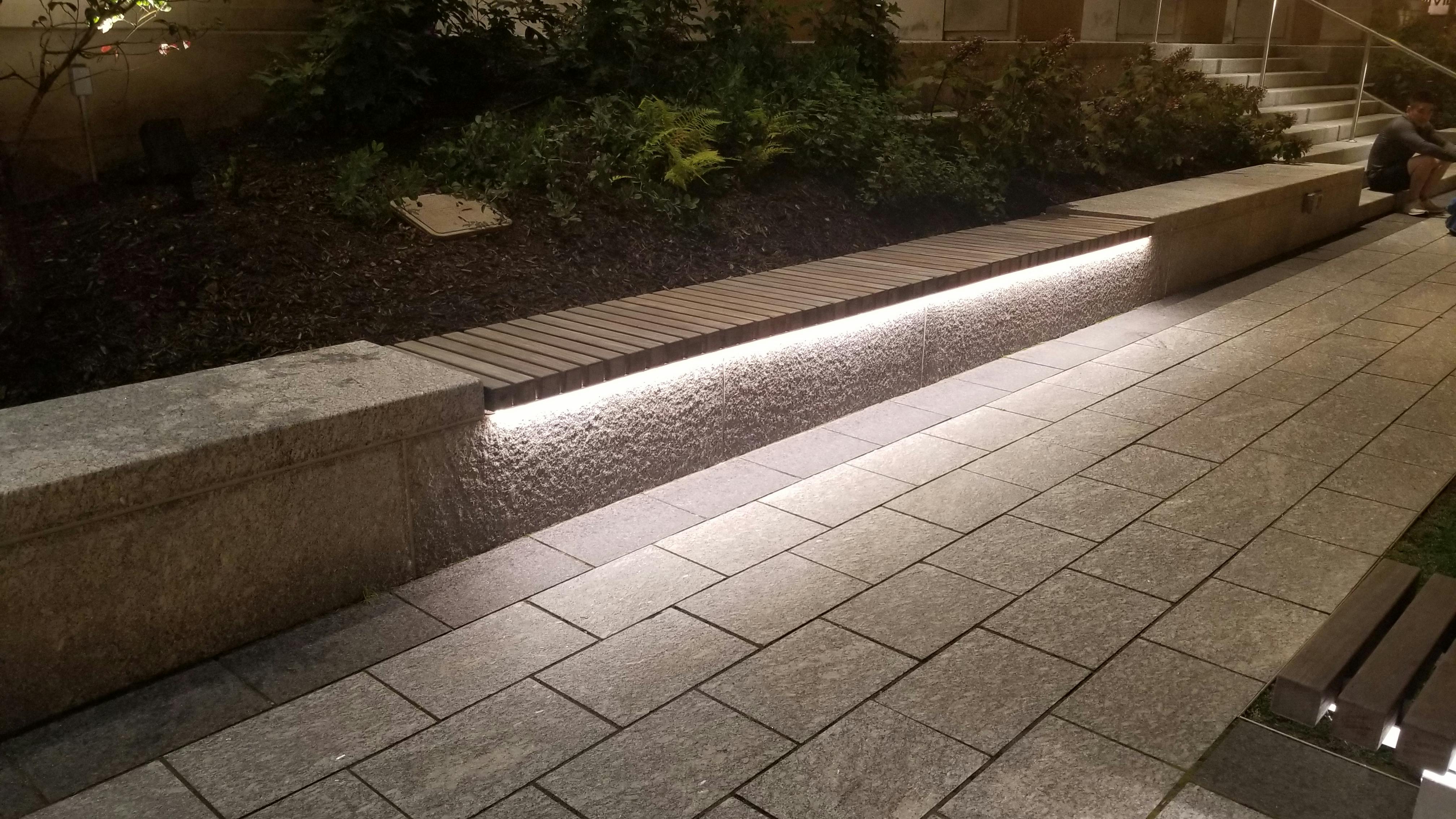 Beulux YT02 Linear Luminaire