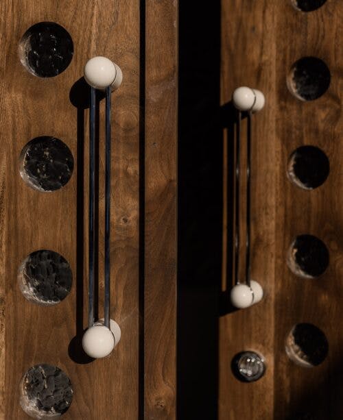 Hemisphere H04 Pull Handle Bankston Chrome Bone