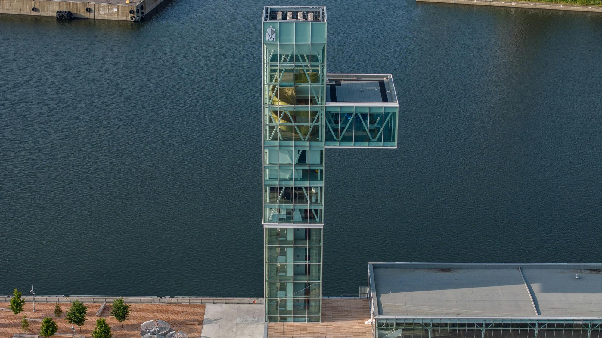 Clear Anodize Finish Exterior Curtainwall Port of Montreal