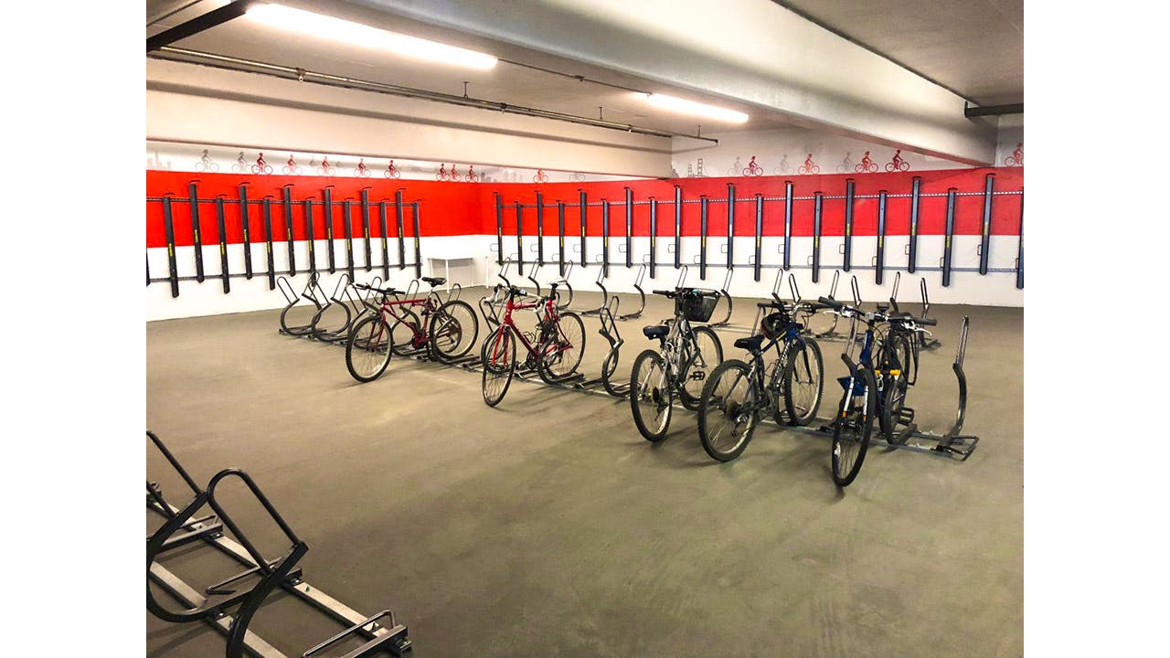 6807bf2b2ce44ee400ae5f19 1743775760 Madraxprimaryimage Resized