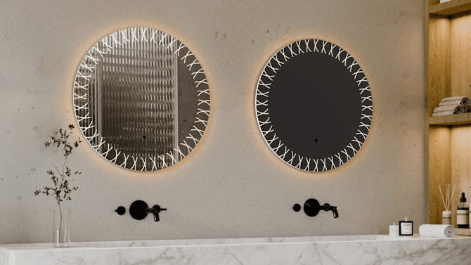 XO Lighted Mirror