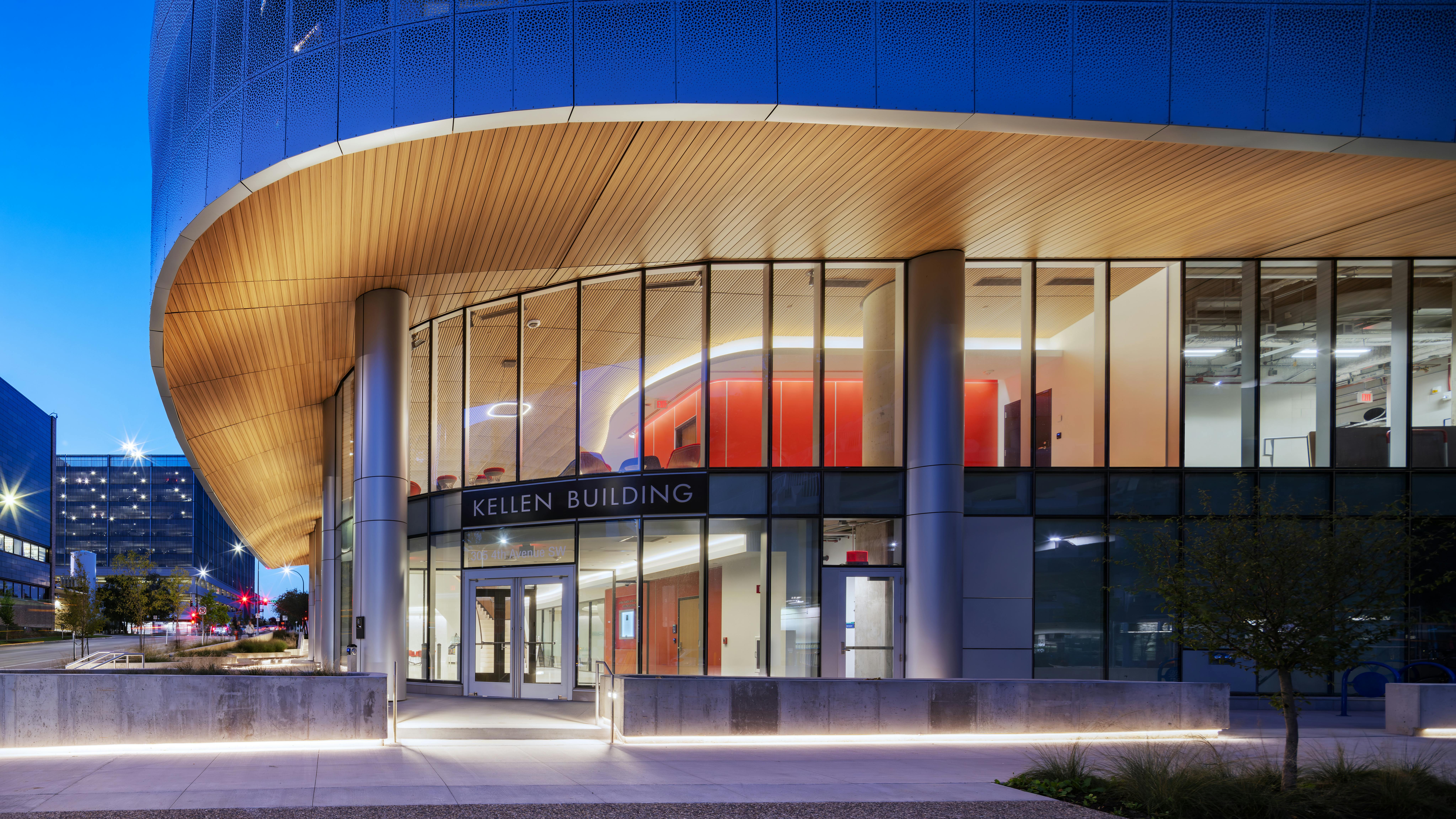Exterior Woodgrain Ceiling