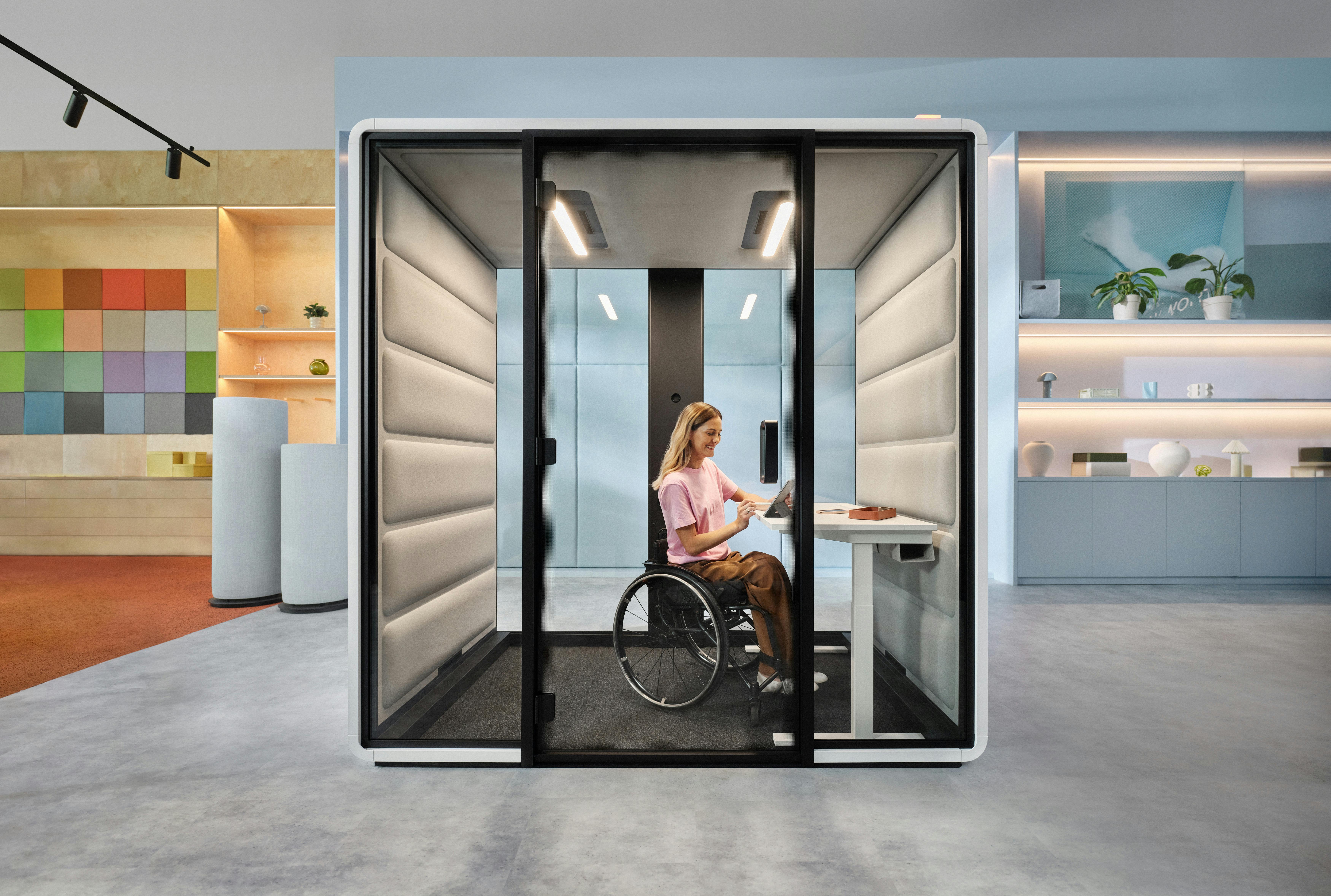 HushFree.Access.M ADA-compliant Acoustic Booth