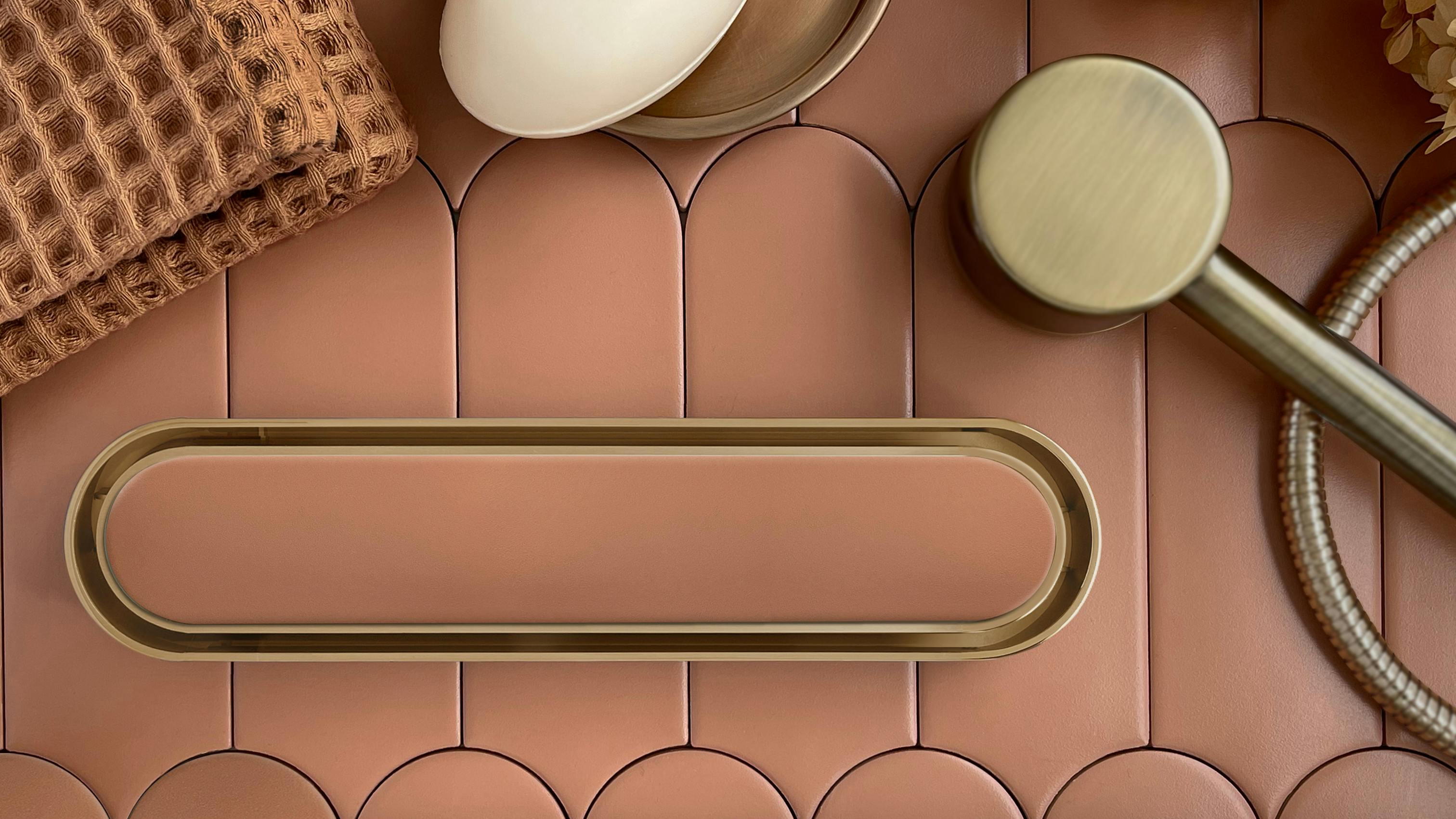 Disco-Rectangle Linear Drain