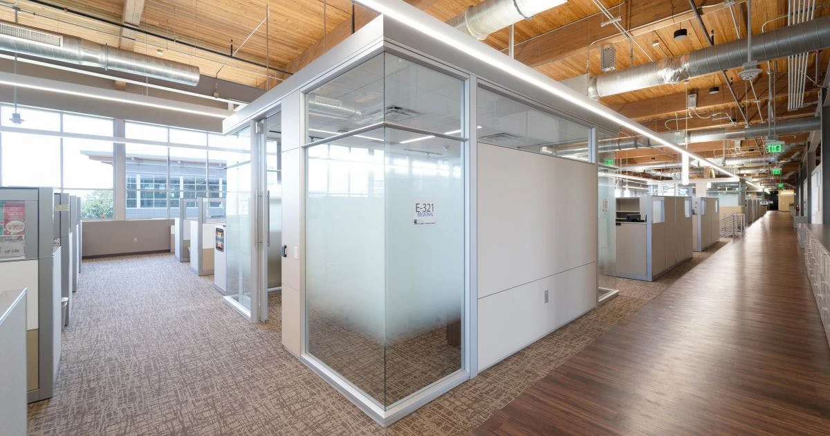 DIRTT Demountable Partitions